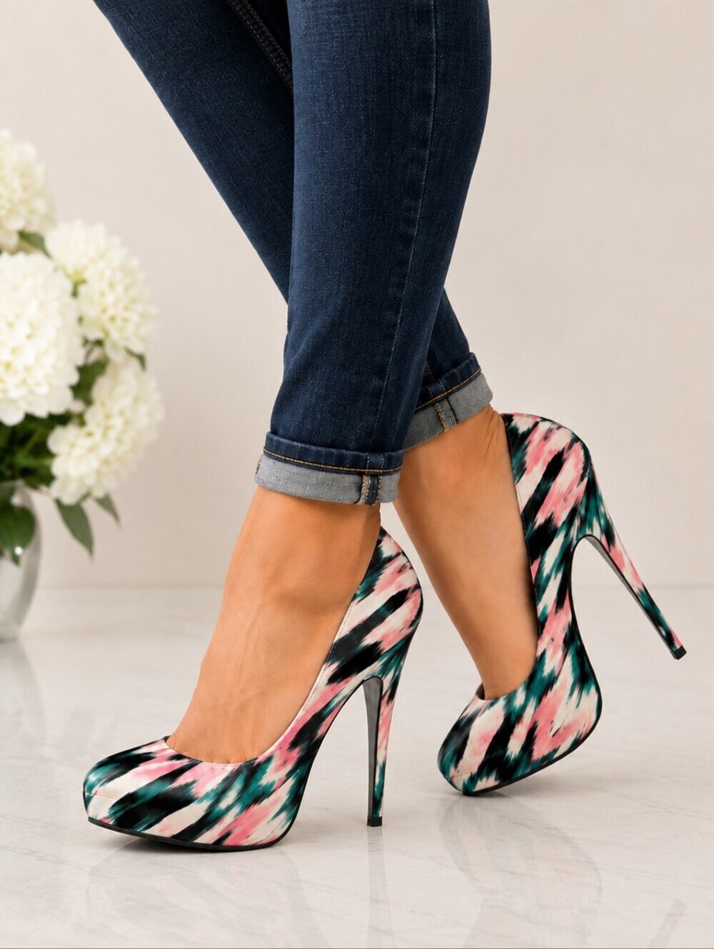 Vixen Size 6.5 Multicolor Platform Stiletto Pumps Pink Teal Black